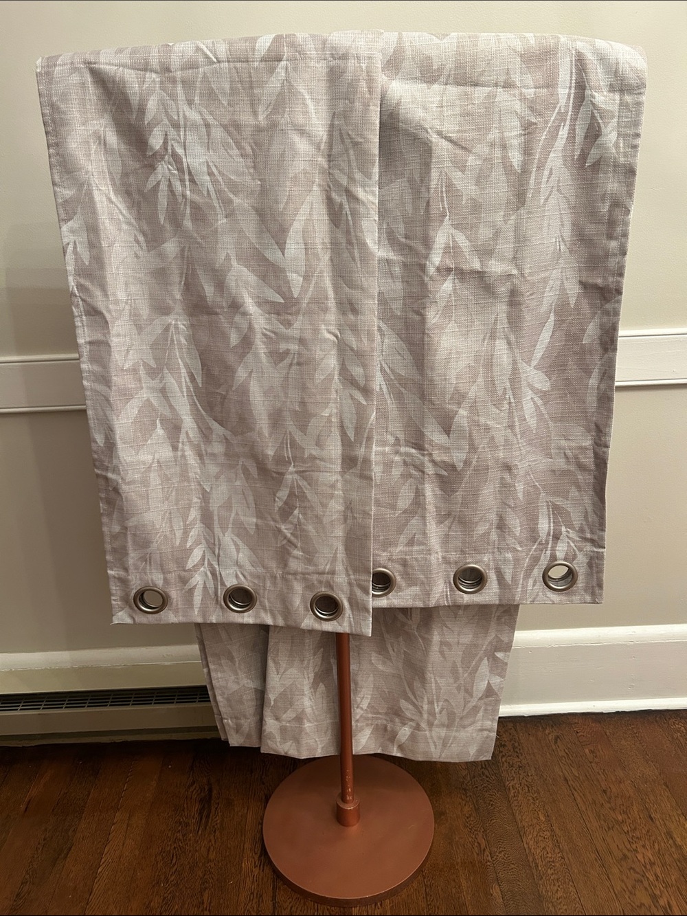 Men's Light Gray Patterned Pants - Unknown Brand